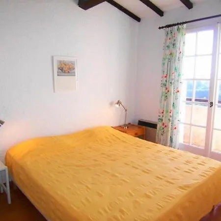Holiday home Mas Les Chenes Verts Gigaro *